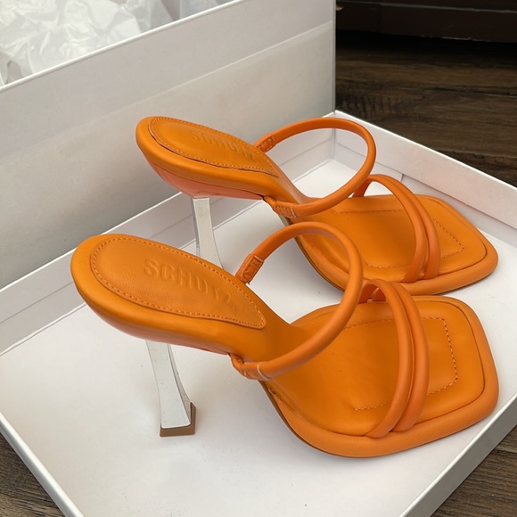 Schutz Agatha Sandal size 5.5B - Picture 3 of 8